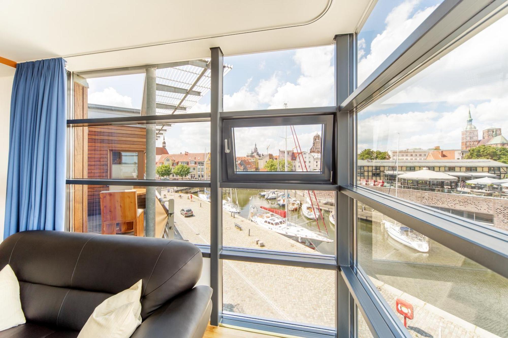 Hochwertige Apartments Im Stralsunder Hafen المظهر الخارجي الصورة
